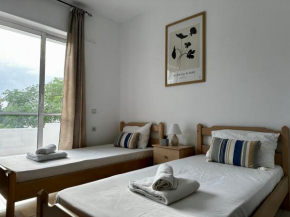 Central, Sunny & Spacious Apartment in Kos - No 1